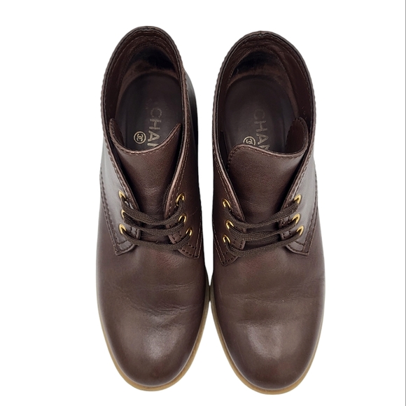 SOLD! CHANEL Lace-up Lug Sole Leather Ankle Boots Brown Booties 39.5 - Picture 5 of 16
